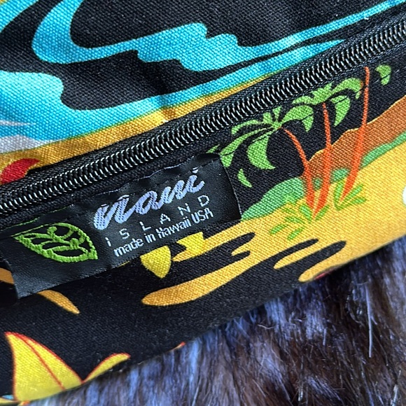 Nani Island *NWOT* Women’s Hula Girl Small Hip Pouch with Adjustable Waist Strap - Picture 5 of 11